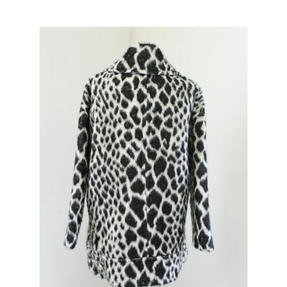 Banana Republic Snow Leopard Cocoon Jacket - Picture 8 of 11